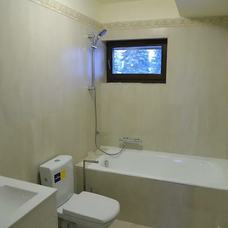 بيت ضيافة Pensiunea Magnolia