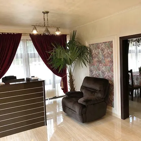 Vendégház Pensiunea Magnolia 4*